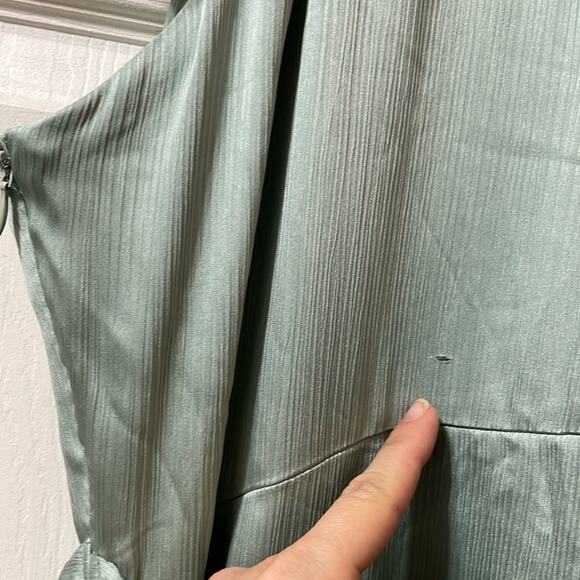 Sachin and Babi Halter Maxi Gown Dress Size 14 - Picture 5 of 7